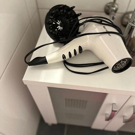 Gemuetliche Wohnung カールスルーエ エクステリア 写真