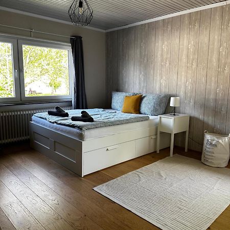 Gemuetliche Wohnung カールスルーエ エクステリア 写真