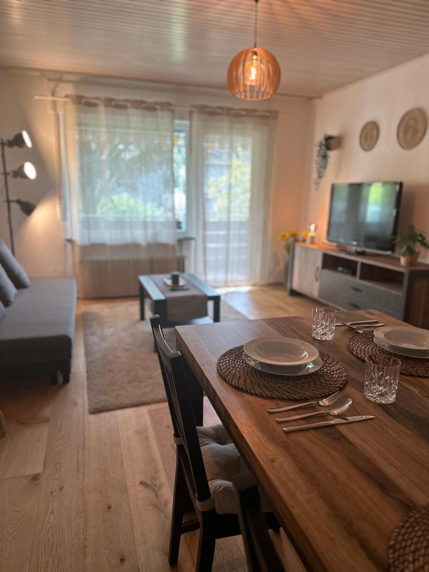 Gemuetliche Wohnung カールスルーエ エクステリア 写真