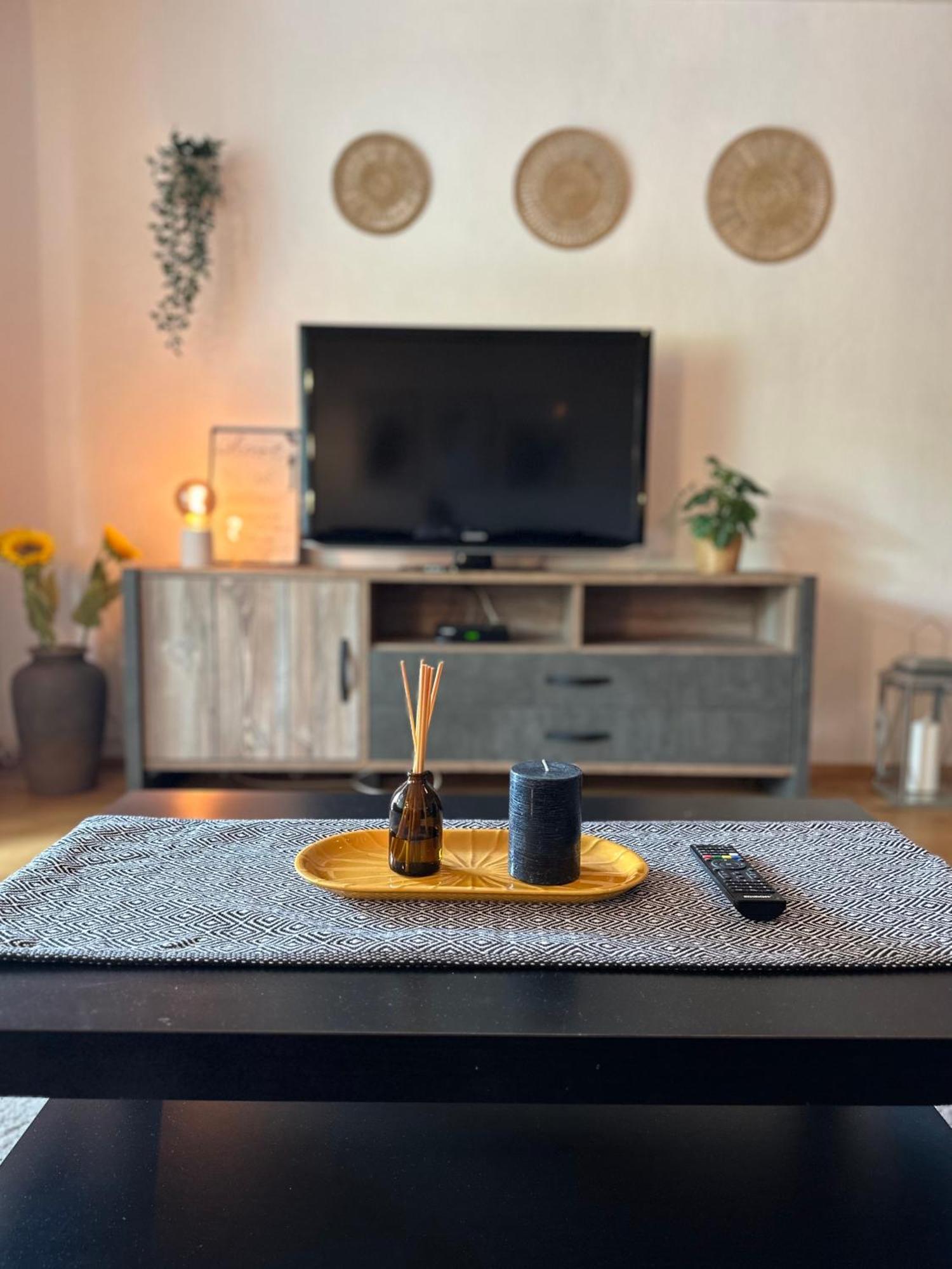 Gemuetliche Wohnung カールスルーエ エクステリア 写真