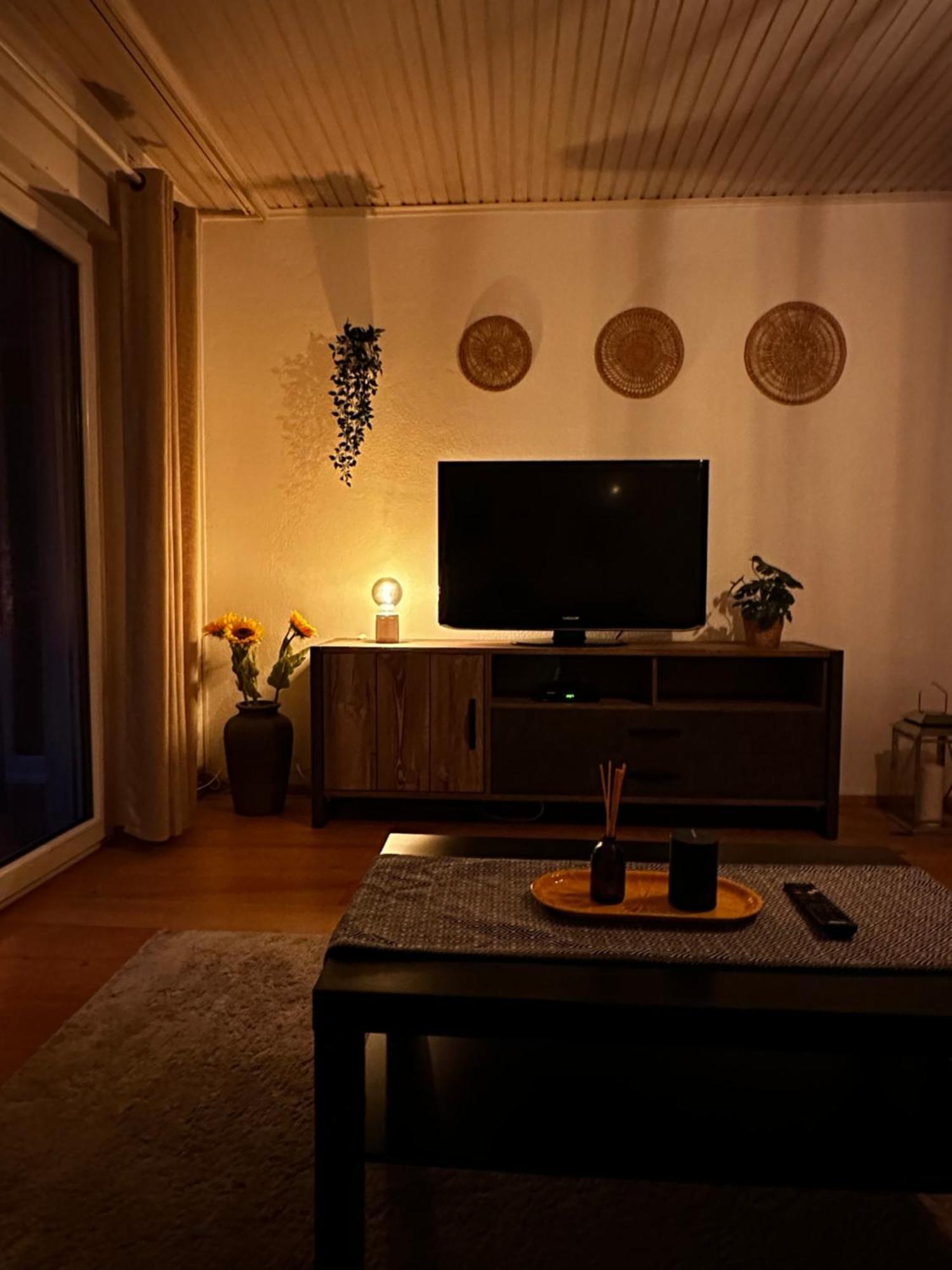 Gemuetliche Wohnung カールスルーエ エクステリア 写真